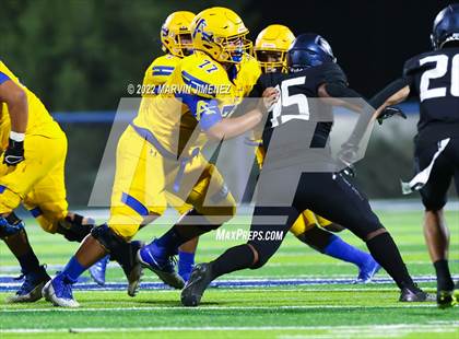 Thumbnail 1 in Sierra Canyon vs Bishop Amat photogallery.