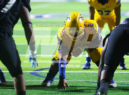 Thumbnail 2 in Sierra Canyon vs Bishop Amat photogallery.