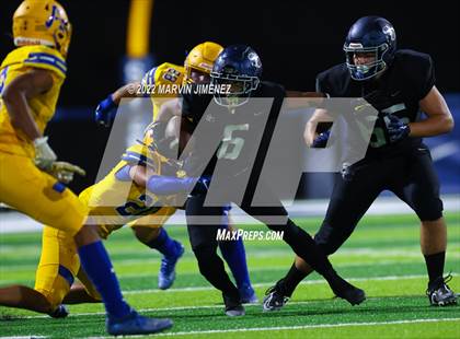 Thumbnail 3 in Sierra Canyon vs Bishop Amat photogallery.