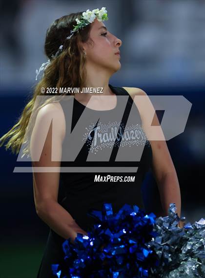 Thumbnail 2 in Sierra Canyon vs Bishop Amat photogallery.