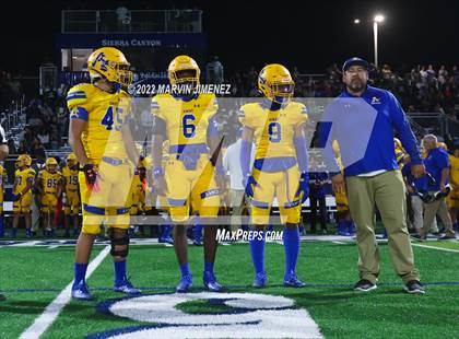 Thumbnail 2 in Sierra Canyon vs Bishop Amat photogallery.