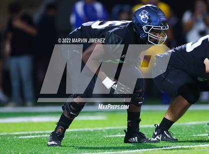 Thumbnail 2 in Sierra Canyon vs Bishop Amat photogallery.