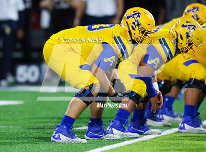 Thumbnail 2 in Sierra Canyon vs Bishop Amat photogallery.