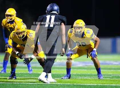 Thumbnail 3 in Sierra Canyon vs Bishop Amat photogallery.