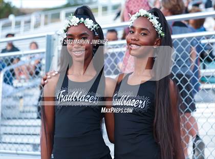 Thumbnail 3 in Sierra Canyon vs Bishop Amat photogallery.