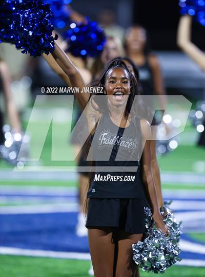 Thumbnail 1 in Sierra Canyon vs Bishop Amat photogallery.