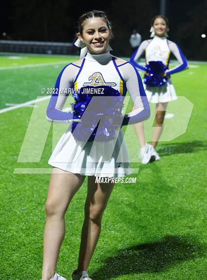 Thumbnail 3 in Sierra Canyon vs Bishop Amat photogallery.