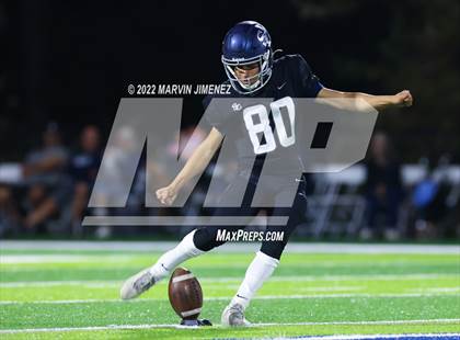 Thumbnail 2 in Sierra Canyon vs Bishop Amat photogallery.