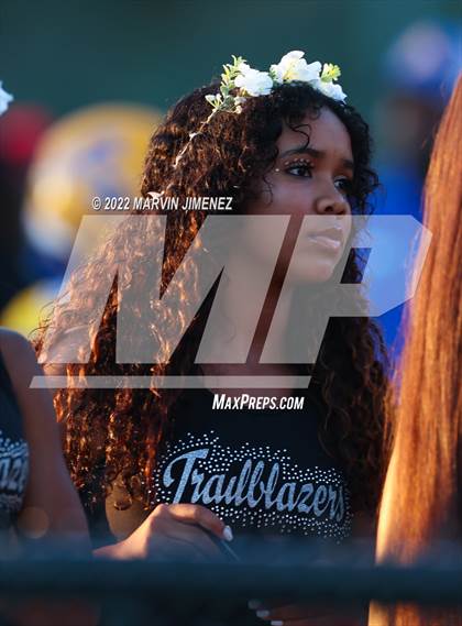 Thumbnail 3 in Sierra Canyon vs Bishop Amat photogallery.