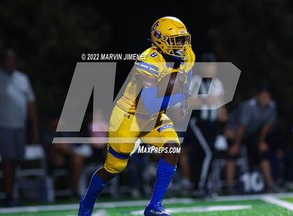 Thumbnail 1 in Sierra Canyon vs Bishop Amat photogallery.