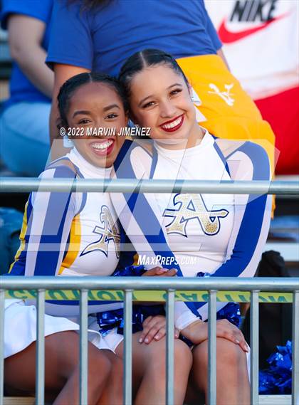 Thumbnail 3 in Sierra Canyon vs Bishop Amat photogallery.