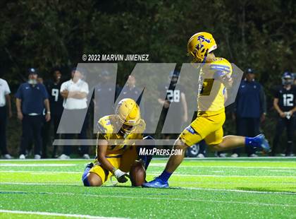 Thumbnail 2 in Sierra Canyon vs Bishop Amat photogallery.