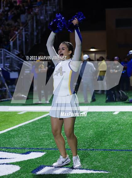 Thumbnail 1 in Sierra Canyon vs Bishop Amat photogallery.