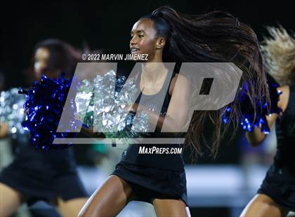Thumbnail 2 in Sierra Canyon vs Bishop Amat photogallery.