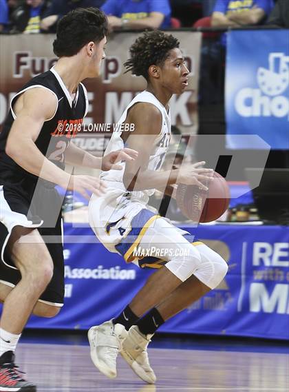 Thumbnail 3 in Ardsley vs. Mohonasen (NYSPHSAA Class A Semifinal) photogallery.