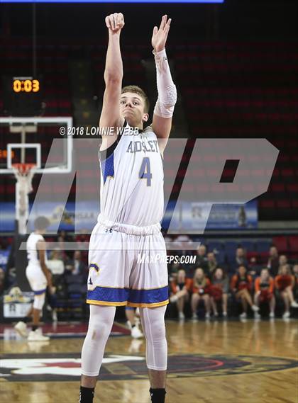 Thumbnail 1 in Ardsley vs. Mohonasen (NYSPHSAA Class A Semifinal) photogallery.
