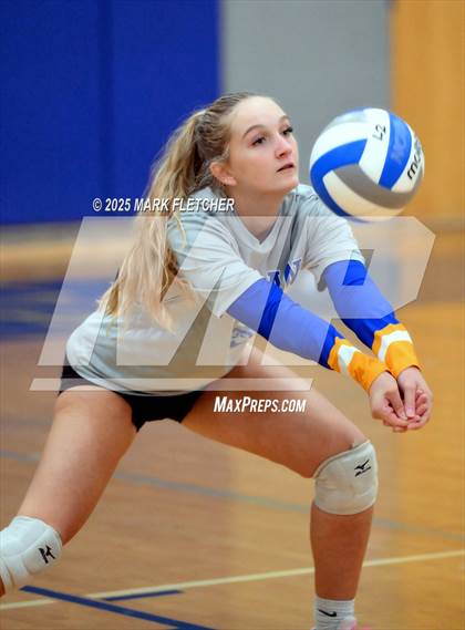 Thumbnail 2 in Lake Brantley @ Lyman photogallery.