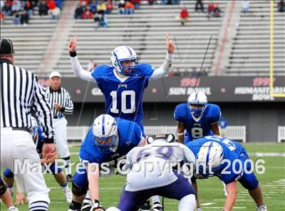 Thumbnail 2 in Glen Este vs. St. Xavier (State Playoffs) photogallery.