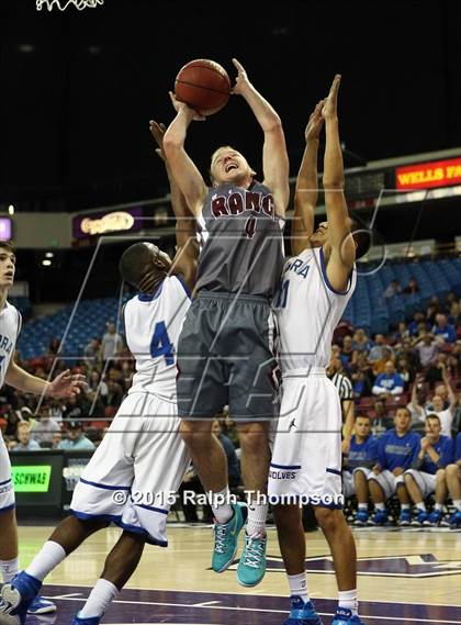 Thumbnail 3 in Sierra vs. Weston Ranch (CIF SJS D3 Final) photogallery.