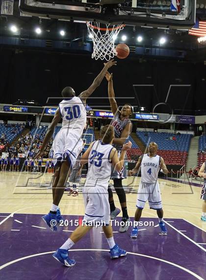 Thumbnail 1 in Sierra vs. Weston Ranch (CIF SJS D3 Final) photogallery.