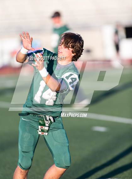 Thumbnail 3 in Great Oak @ Murrieta Mesa photogallery.