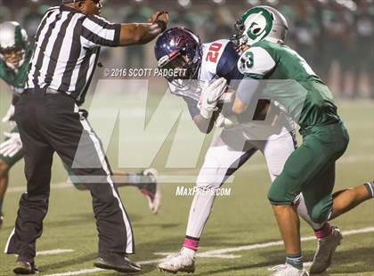 Thumbnail 2 in Great Oak @ Murrieta Mesa photogallery.