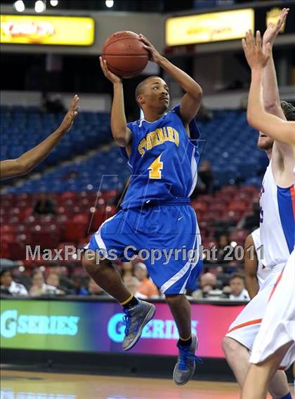 Thumbnail 1 in St. Bernard vs. St. Joseph Notre Dame (CIF State D5 Final) photogallery.