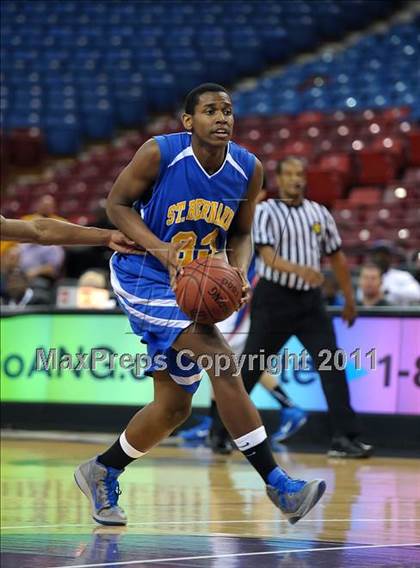 Thumbnail 3 in St. Bernard vs. St. Joseph Notre Dame (CIF State D5 Final) photogallery.