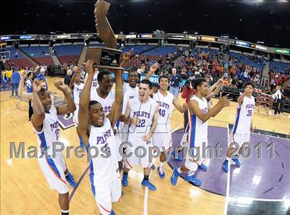 Thumbnail 1 in St. Bernard vs. St. Joseph Notre Dame (CIF State D5 Final) photogallery.