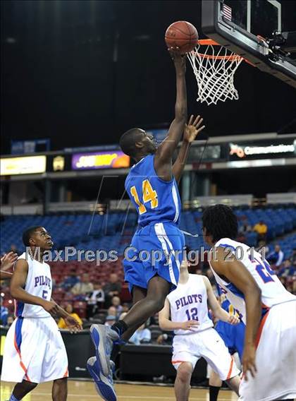 Thumbnail 1 in St. Bernard vs. St. Joseph Notre Dame (CIF State D5 Final) photogallery.