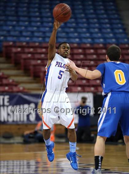 Thumbnail 1 in St. Bernard vs. St. Joseph Notre Dame (CIF State D5 Final) photogallery.