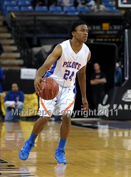 Thumbnail 1 in St. Bernard vs. St. Joseph Notre Dame (CIF State D5 Final) photogallery.
