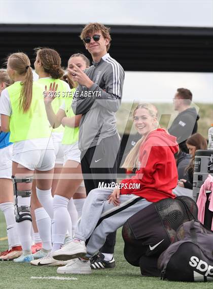 Thumbnail 2 in Regis Jesuit @ Mountain Vista photogallery.