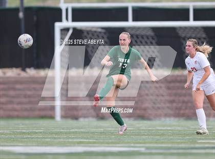 Thumbnail 2 in Regis Jesuit @ Mountain Vista photogallery.