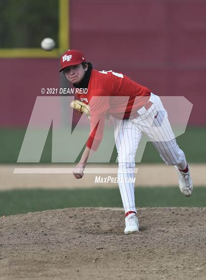 Thumbnail 2 in Brother Rice @ Homewood-Flossmoor photogallery.
