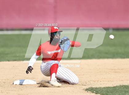 Thumbnail 2 in Brother Rice @ Homewood-Flossmoor photogallery.