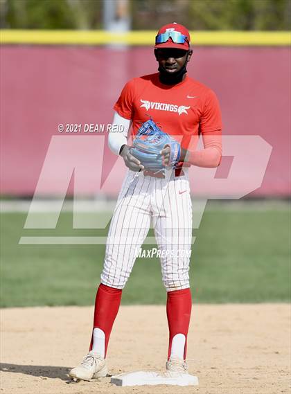 Thumbnail 3 in Brother Rice @ Homewood-Flossmoor photogallery.