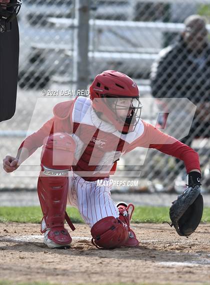 Thumbnail 2 in Brother Rice @ Homewood-Flossmoor photogallery.