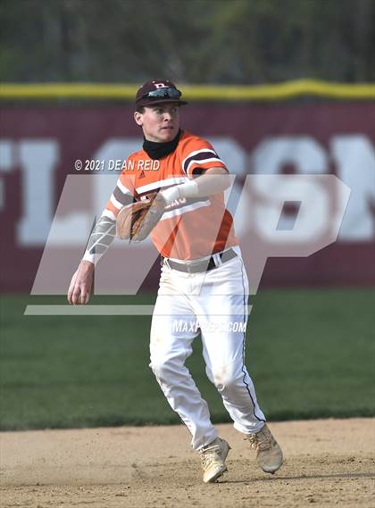Thumbnail 1 in Brother Rice @ Homewood-Flossmoor photogallery.