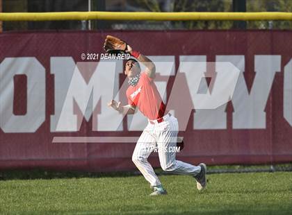 Thumbnail 3 in Brother Rice @ Homewood-Flossmoor photogallery.