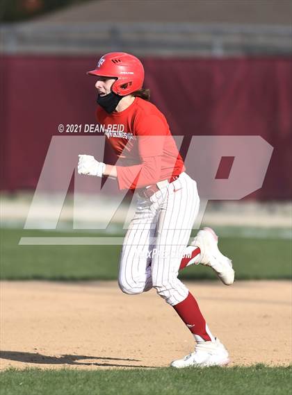 Thumbnail 2 in Brother Rice @ Homewood-Flossmoor photogallery.