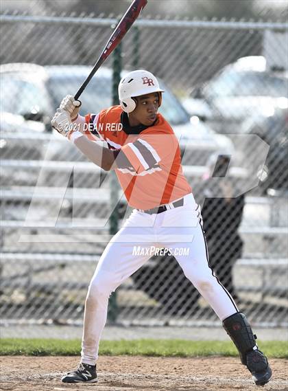 Thumbnail 3 in Brother Rice @ Homewood-Flossmoor photogallery.