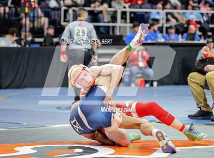 Thumbnail 1 in NYSPHSAA Division 2 State Championships (Quarters & Wrestlebacks 110 to 124) photogallery.