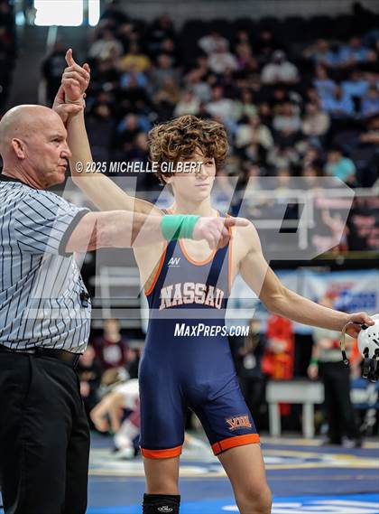 Thumbnail 1 in NYSPHSAA Division 2 State Championships (Quarters & Wrestlebacks 110 to 124) photogallery.