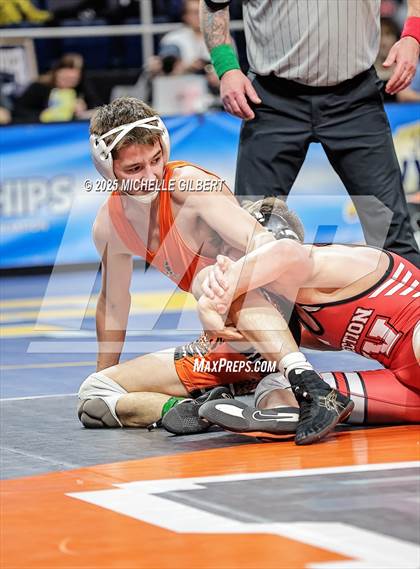 Thumbnail 3 in NYSPHSAA Division 2 State Championships (Quarters & Wrestlebacks 110 to 124) photogallery.