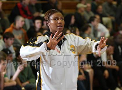 Thumbnail 1 in Bellevue vs. Bishop O'Dowd (MaxPreps Holiday Classic) photogallery.