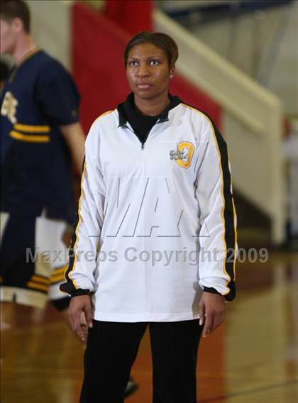 Thumbnail 1 in Bellevue vs. Bishop O'Dowd (MaxPreps Holiday Classic) photogallery.