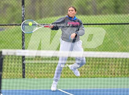 Thumbnail 3 in Kokomo vs Lake Central (Delta Invitational)  photogallery.