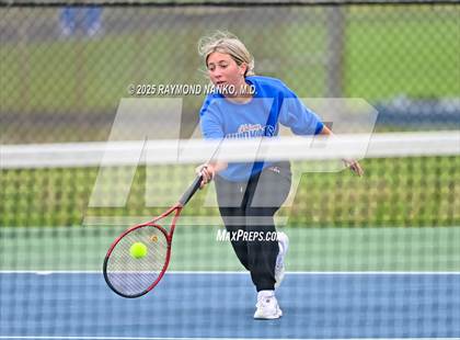 Thumbnail 2 in Kokomo vs Lake Central (Delta Invitational)  photogallery.