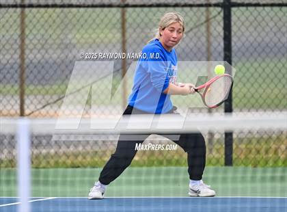 Thumbnail 1 in Kokomo vs Lake Central (Delta Invitational)  photogallery.